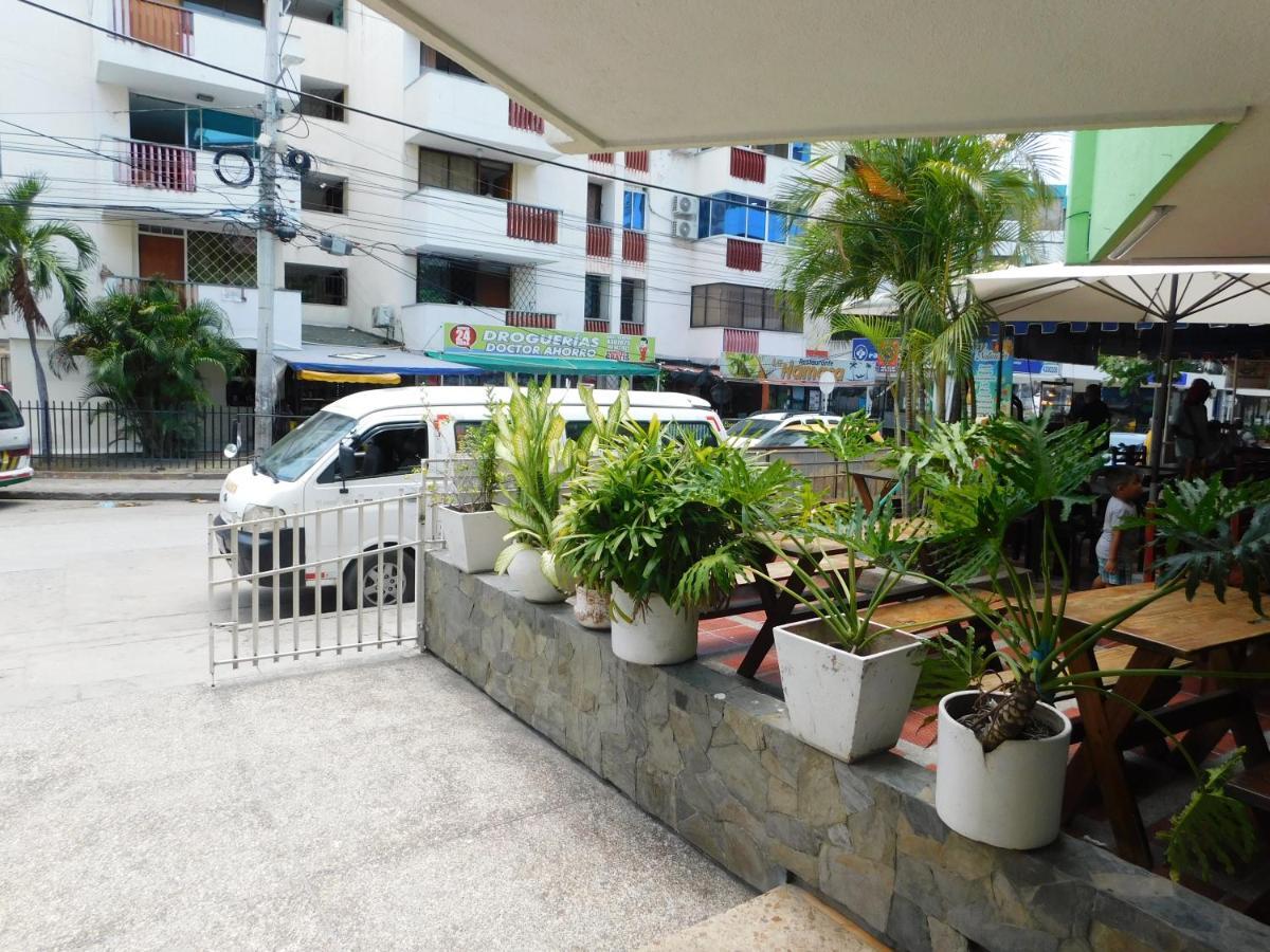 El Velero Apartamentos By Danp ซันตามาร์ตา ภายนอก รูปภาพ