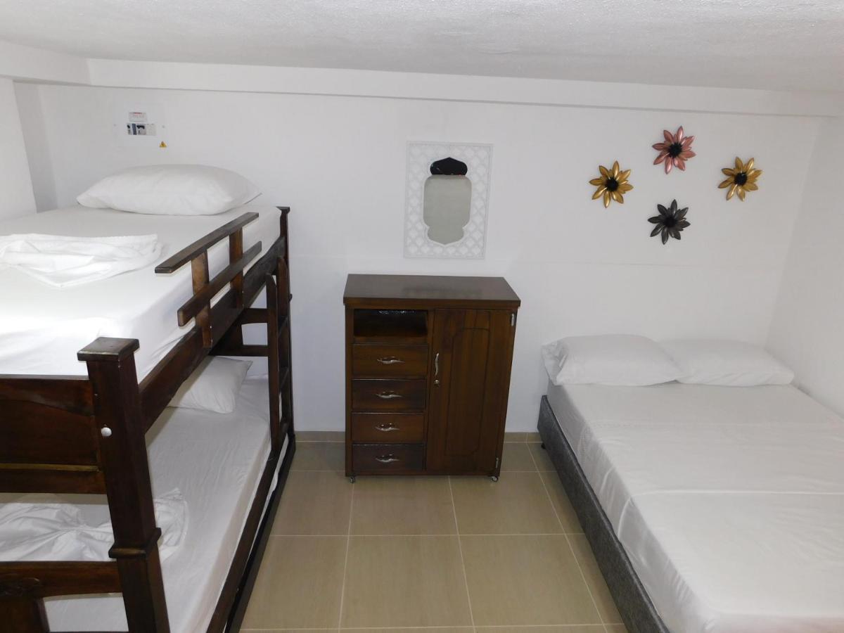 El Velero Apartamentos By Danp ซันตามาร์ตา ภายนอก รูปภาพ