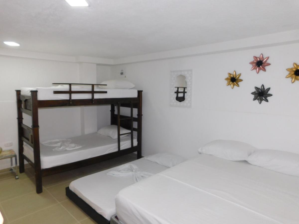 El Velero Apartamentos By Danp ซันตามาร์ตา ภายนอก รูปภาพ