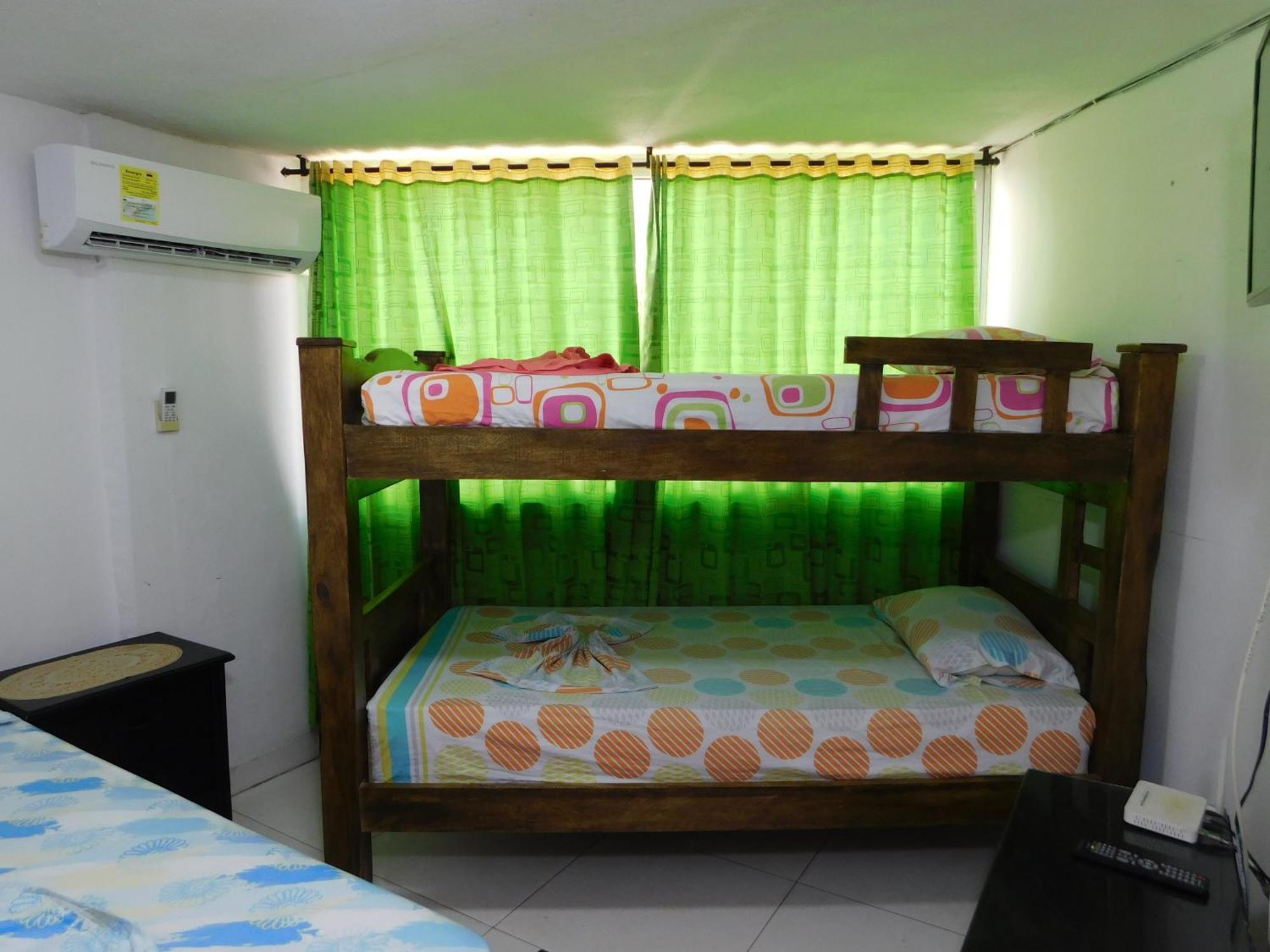 El Velero Apartamentos By Danp ซันตามาร์ตา ภายนอก รูปภาพ