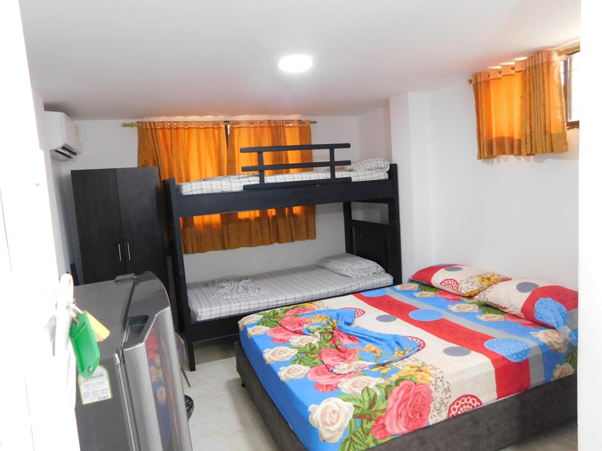 El Velero Apartamentos By Danp ซันตามาร์ตา ภายนอก รูปภาพ
